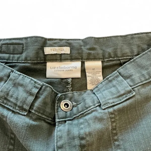 Liz Claiborne‎ Liz Wear Vintage Olive Green Cargo Pants size 12 - Image 3