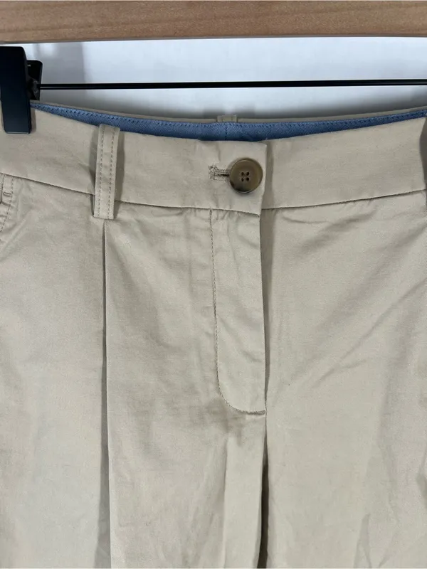 Aritzia Beige Khaki Mid-Rise Chino Carrot Trousers - Image 3