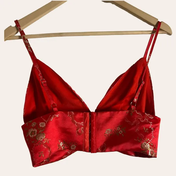 I.AM.GIA. Red Floral Jacquard Satin V-Neck Cropped Top Size Small - Image 6