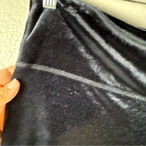 Athleta Elation velvet tight leggings SZ:XL - Image 7