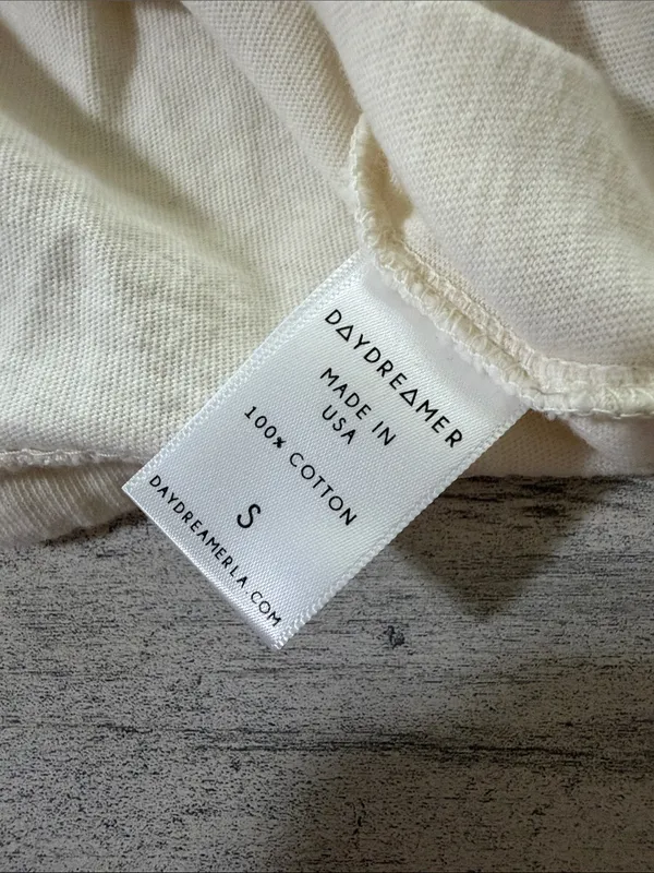 Daydreamer Nashville Tee Size Small - Image 9