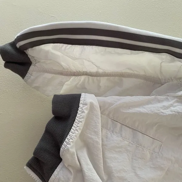 3/ $25 S- Fabletics White and Black Windbreaker Jacket‎ w/ Pockets - Image 3