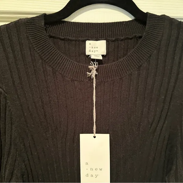 NWT Women's Long Sleeve Sweater Dress - Black M - Image 4