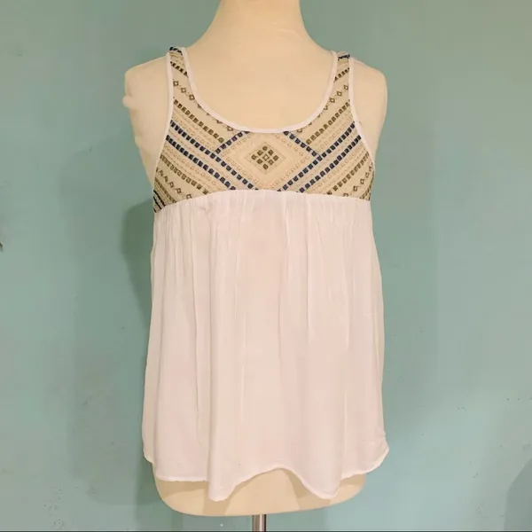 Aeropostal Women Embroidery Sleeveless White Summer Top Size Small‎ - Image 3