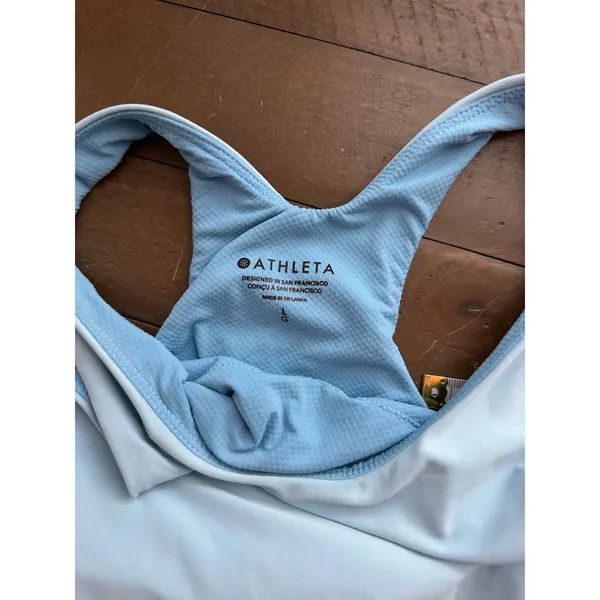 Athleta Conscious Built In Bra Tank Light Blue Large - Image 4