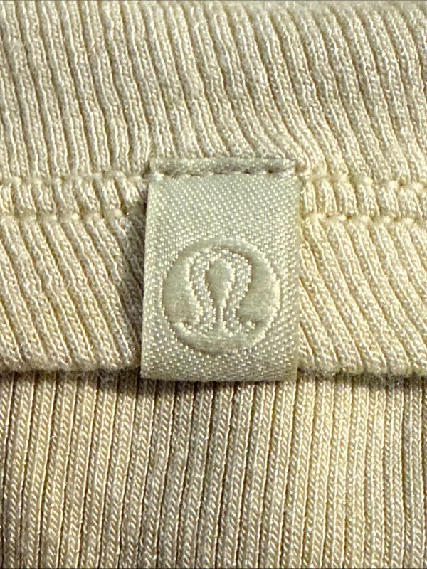 🍋 LULULEMON Hold Tight Short Sleeve Shirt Size 12 - Image 4