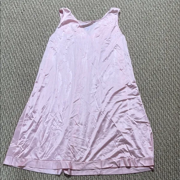 Pink Sleeveless Nightgown - Image 5