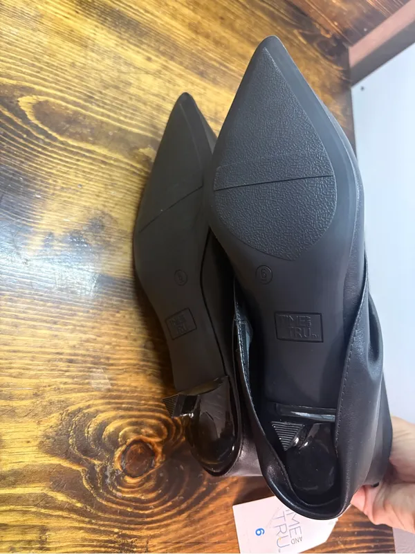 Time and tru black heeled boots size 6 - Image 6