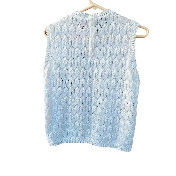 Vintage size 36 Montgomery Ward made in Japan knitted leaf pattern vest. - Image 6