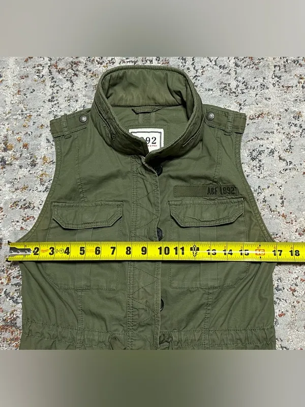 Abercrombie & Fitch 1892 olive green cotton utility vest Medium - Image 5