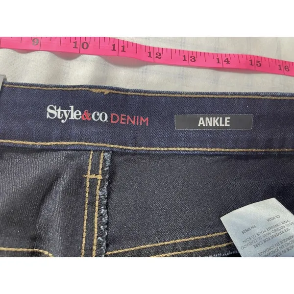 NWT Style & Co. Mid-Rise Ankle Jeans - Women's Plus 20W - Dark Wash - Image 8