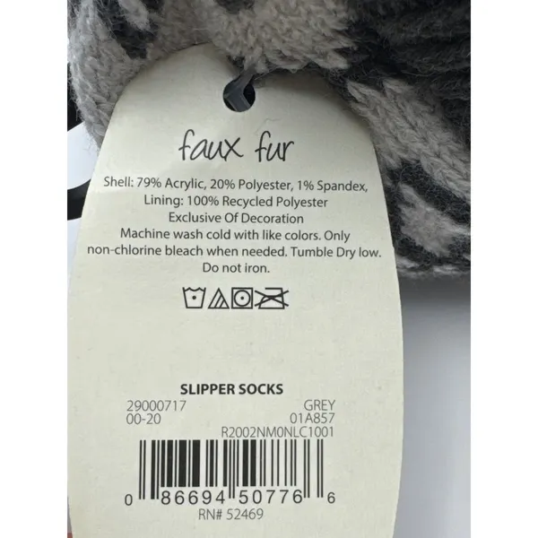 Secret Treasures‎ Slipper Socks & Cozy Hub Fuzzy Socks Bundle 4 Pairs NWT - Image 4
