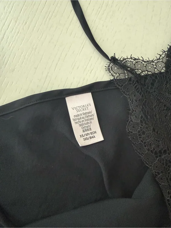 Victoria's Secret Y2K Black Lace Trim Silk-Feel Camisole - Image 3