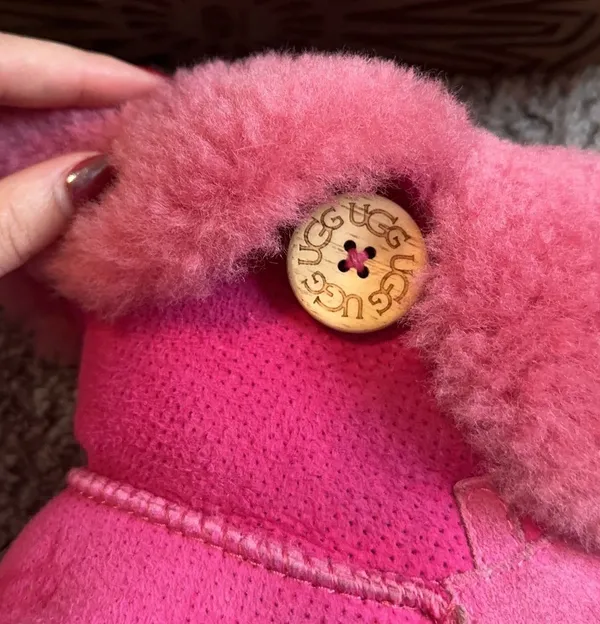 UGG Pink  Boots - Image 4
