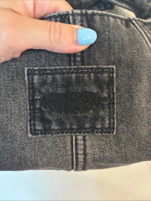 MARC JACOBS The Bow Denim Mini Sack Bag in Black - Image 2