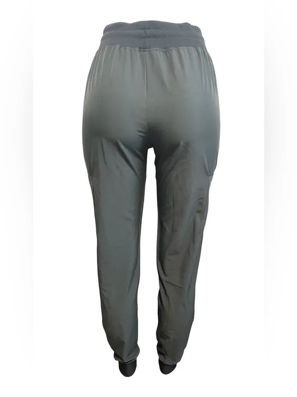 Just
Scrubs Gray - Image 2