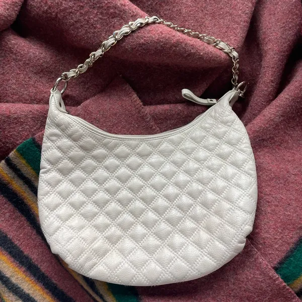 The Sak Cream Quilted Chain Leather Purse shoulder bag ivory - Image 9
