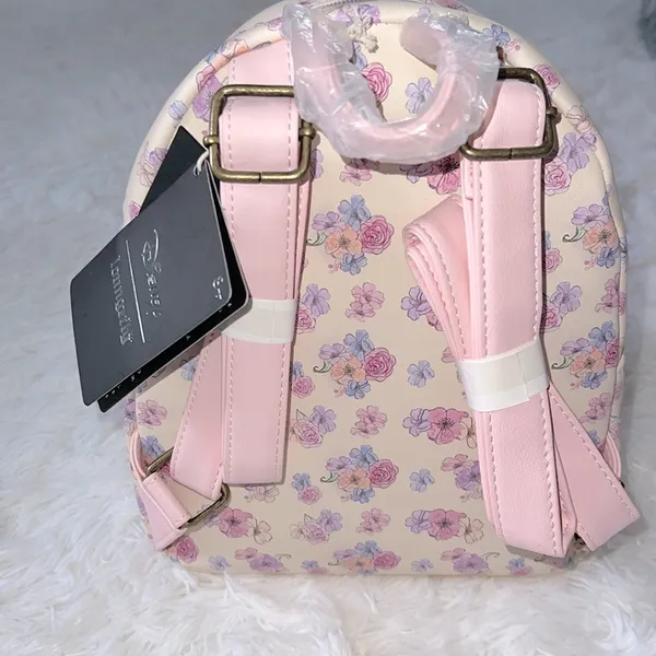 Loungefly x Disney mini backpack Aristocrats Color Cream & Floral NWT - Image 8