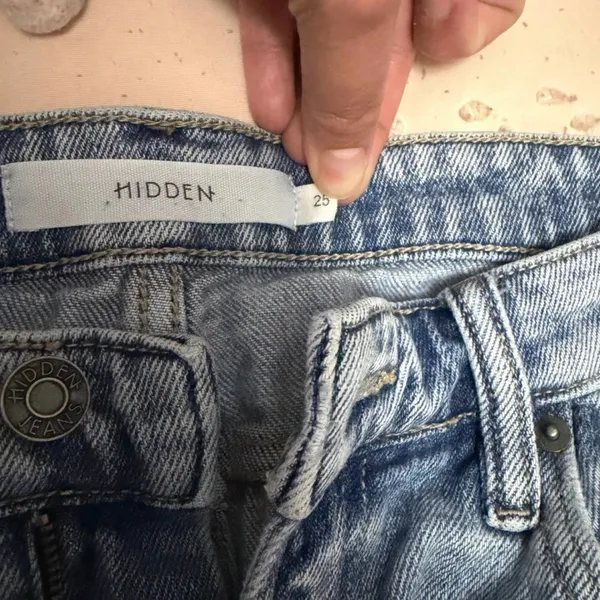 Hidden Jeans Distressed Light Blue Women's Jeans - Image 3
