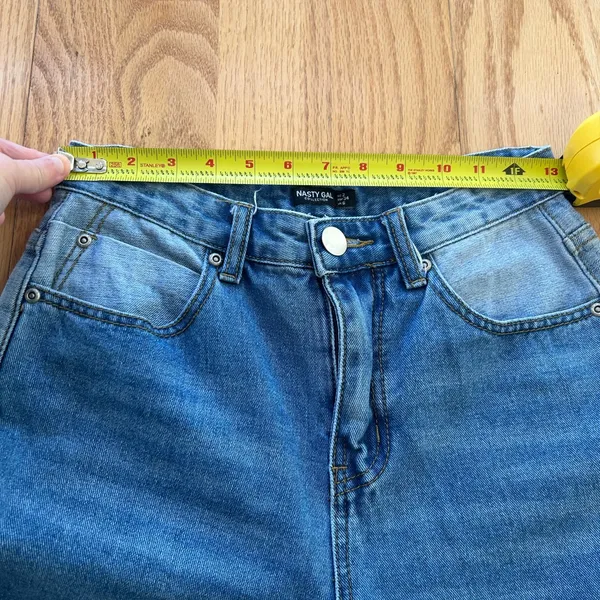 Nasty Gal Two Tones Mom Blue Jeans‎ Women’s Size 2 Inside Out Denim - Image 5