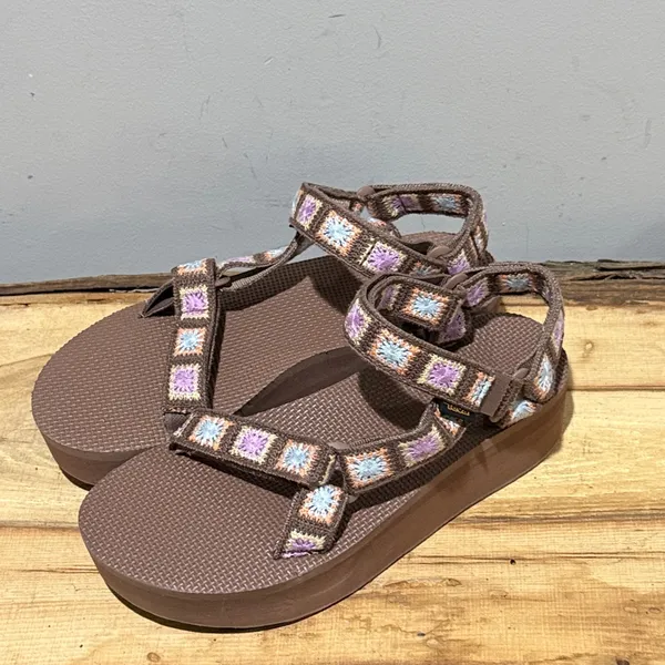 NEW TEVA women's flatform universal crochet sandal in unwind Size 9 A23 - Image 4