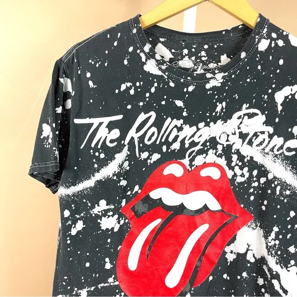 The Rolling Stones Size Small Graphic Band Tee Music Rock Bleach Dye Paint - Image 5