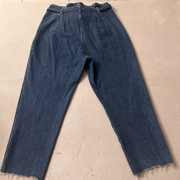 Abercrombie & Fitch Women's High Rise Mom Paperbag Waist Belted Jeans Blue Sz 32 - Image 5