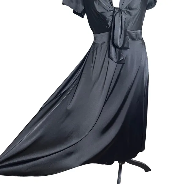 Baltic Born Poppy Satin Midi Dress Black Short Sleeve Tie Front‎ V-Neck Medium - Image 4
