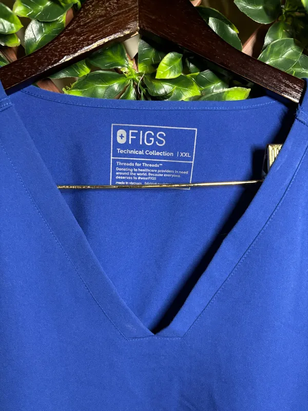 FIGS Technical Collection Top - Image 4