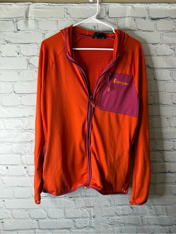 cotopaxi otero Women's Bright Orange Jacket with Purple Chest Pocket size XL - Image 2