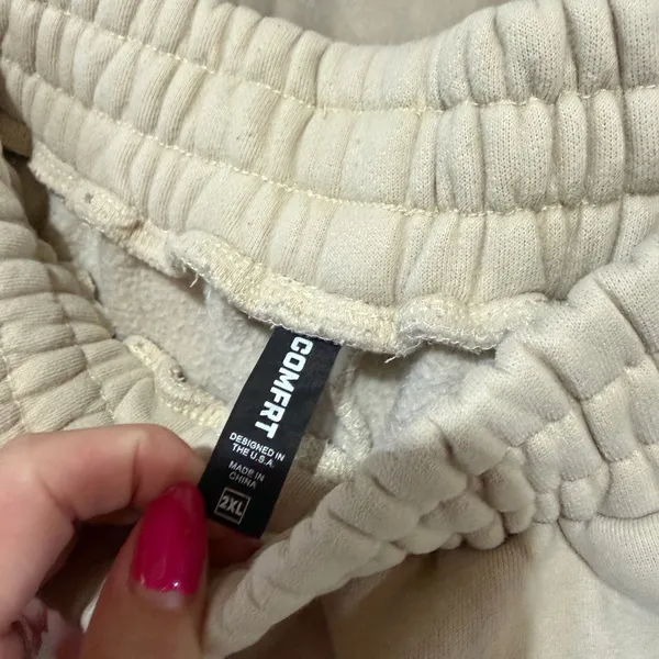 Comfrt joggers - Image 2