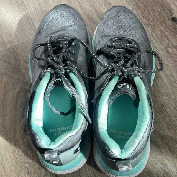 Fila Women's Gray and Teal Running Shoes Size 7 - Image 4