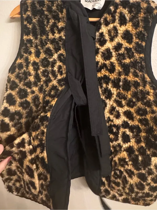 DAMSON MADDER Marta Borg Gilet Bow Vest - Image 4