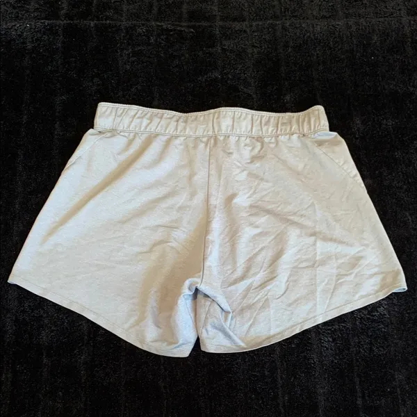 Women's Gray Nike Dri-Fit Athletic Shorts Drawstring Closure Size Small - Image 4