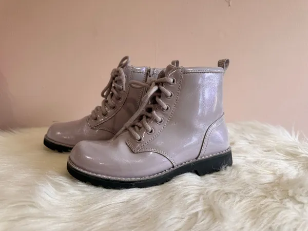 UGG Big Girl Lace-Up Ankle Boots - Image 3