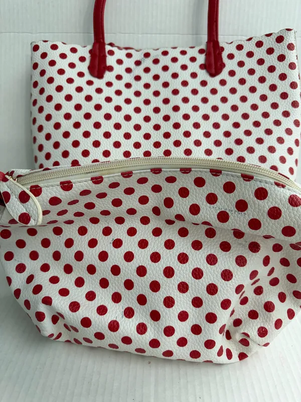 Imoshion USA Red & White Polka Dot Tote & Make Up Bag Set - Image 3