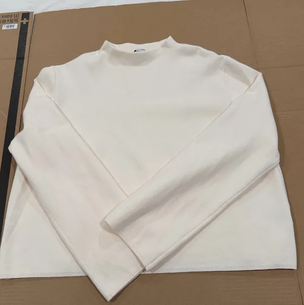 &oyher stories sweater - Image 3