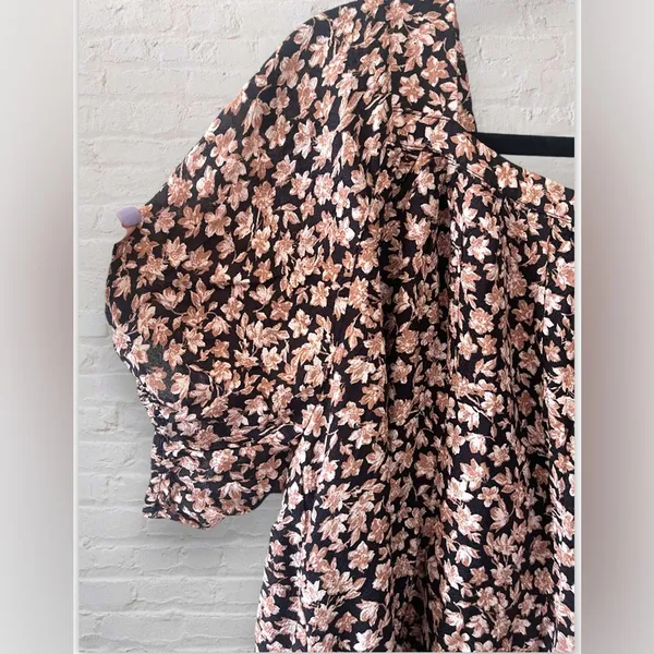 Aletta Flowy Babydoll Dress Sz Med Mini Black Floral Puff Short Sleeve NWT - Image 8