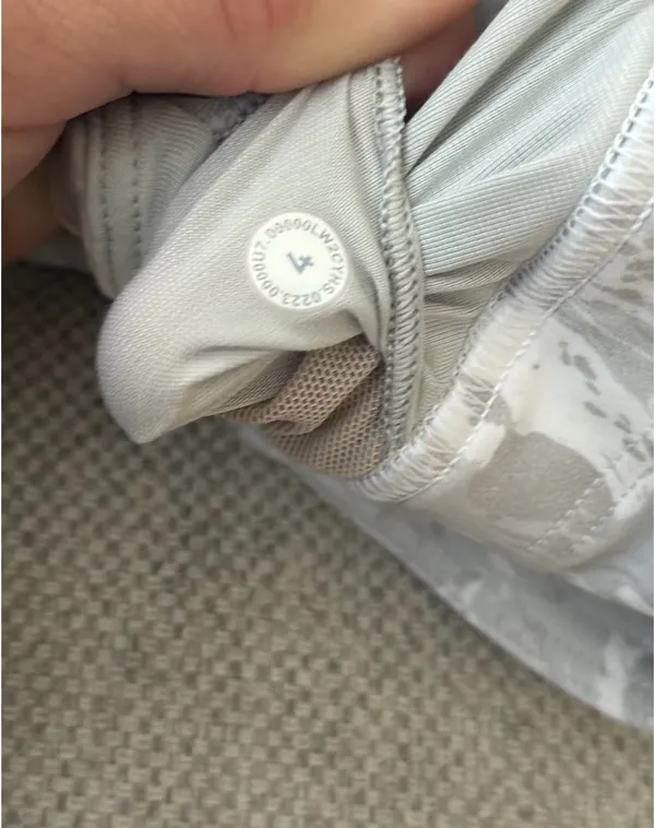 Lululemon Wunder Train Long Line Bra - Image 5