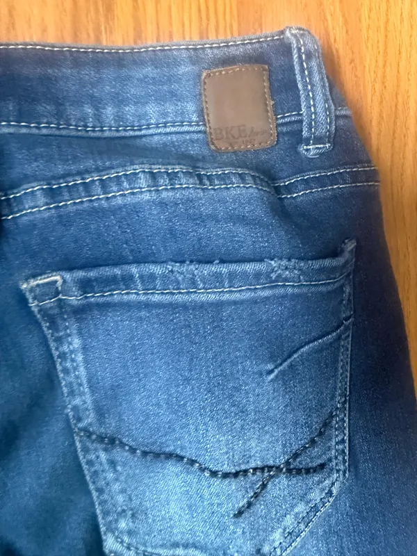 BKE Stella Mid Rise Skinny Ripped Whiskered Jeans 27 - Image 4