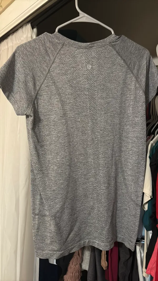 Lululemon Swiftly Tech Short Sleeve - Image 2