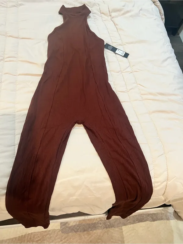 Ribbed Halter - Image 7