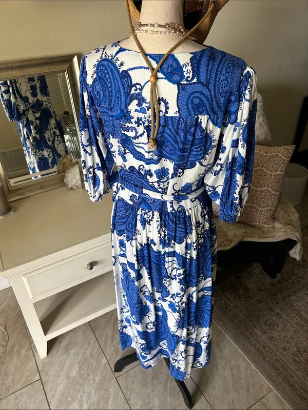 White closet elements white blue boho cottage paisley wrap Midi dress L - Image 10
