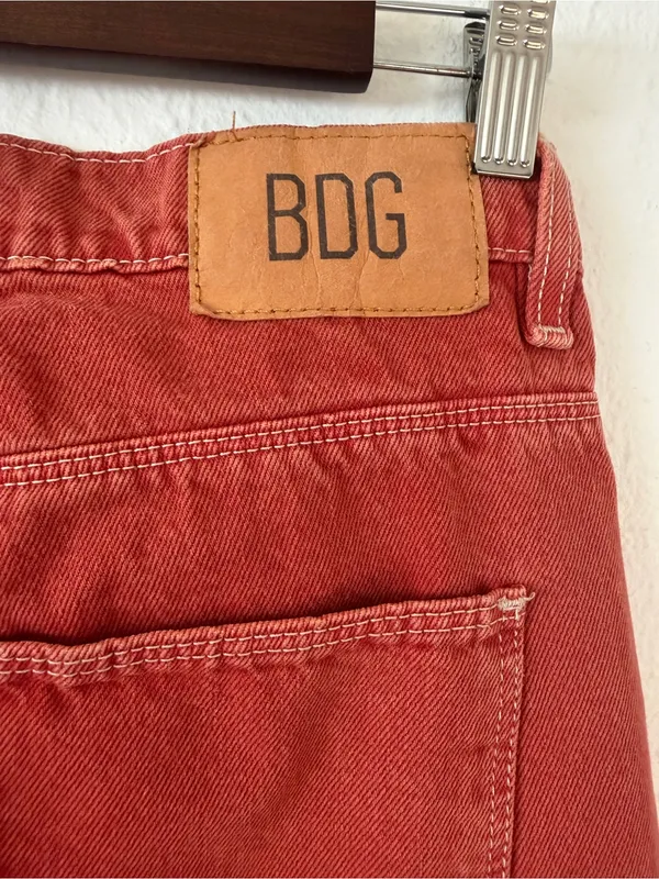 BDG Urban Outfitters Split Hem Jeans Women 24 Rust Red Straight Leg 100% Cotton - Image 6