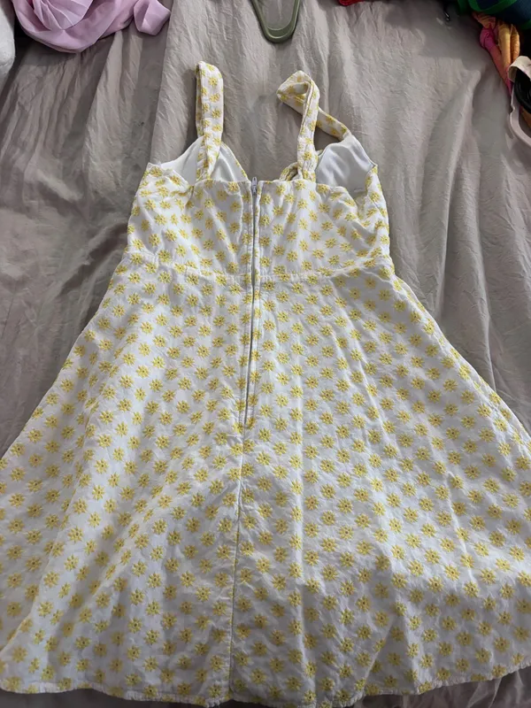 Dress Yellow - Image 2