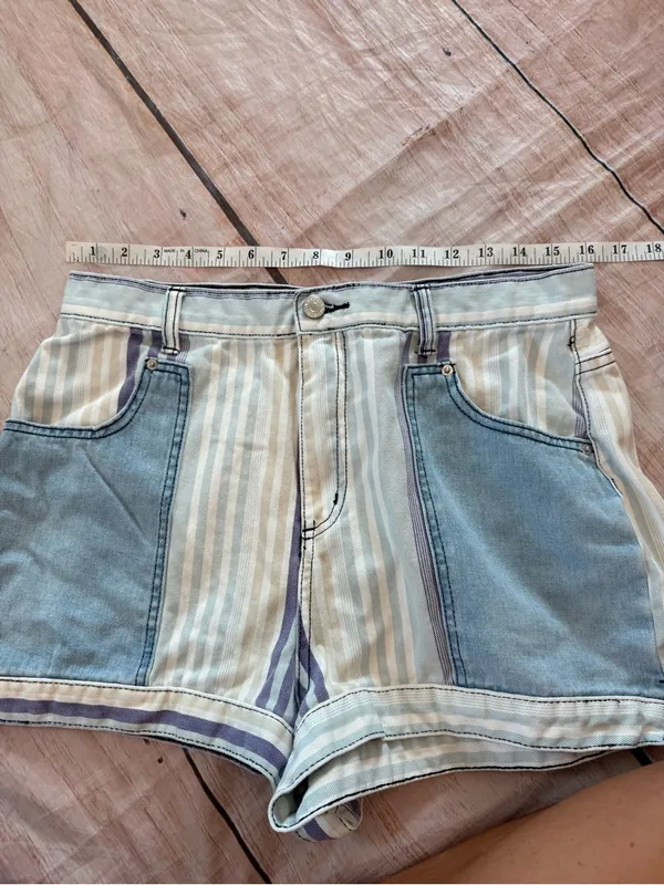 Urban Outfitters BDG Striped Patchwork High Rise Mom Shorts Size 32 Nebraska - Image 7