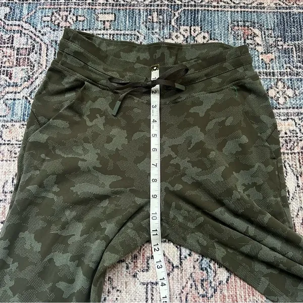 Lululemon Ready to Rulu Jogger 29" Heritage Camo Dark Olive Green Twill Size 6 - Image 11