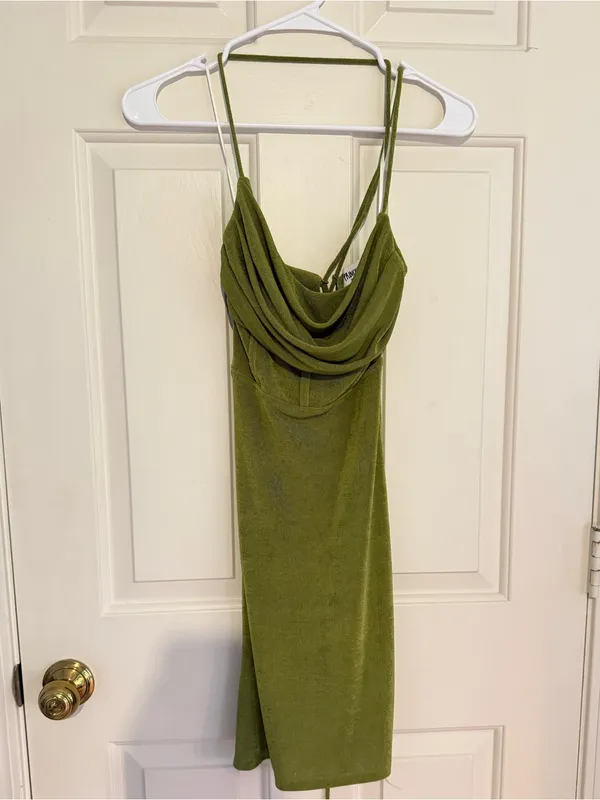 Princess Polly green dress - Image 2