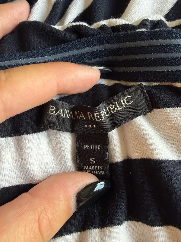 Banana Republic Maxi Dress - Image 4