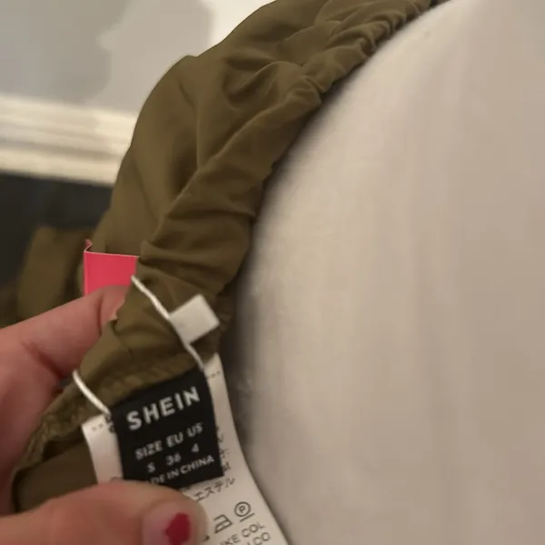 SheIn Olive Green Detailed Cargo Pants - Image 6
